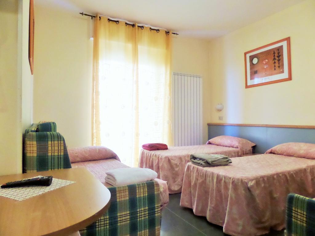 Hotel Lucerna 2*